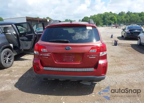 2014 Subaru Outback 2.5I Premium z USA, uszkodzony, nr VIN 4S4BRCDC9E3252951